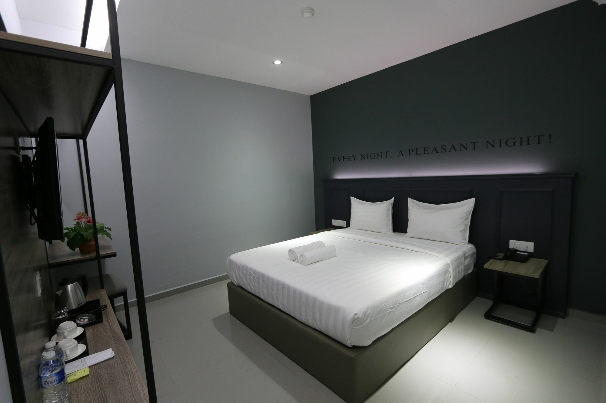 Hotel 99 Sri Petaling Kuala Lumpur Dış mekan fotoğraf